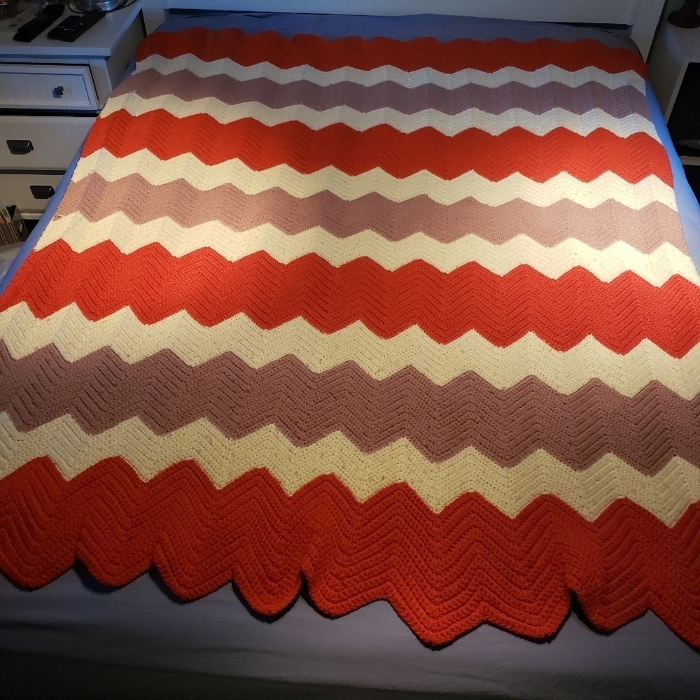 Handmade Retro Vintage Chevron Afghan Crochet Blanket/Throw